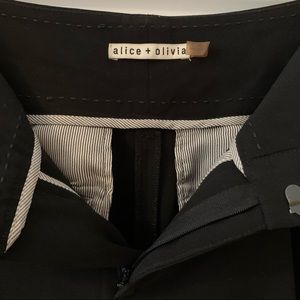 Alice + Olivia Stacey Slim Cuffed Trousers - Black